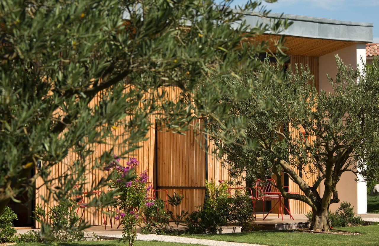 Maison D'Hotes Le Pre Gourmand - Adults Only Eyragues Exterior photo