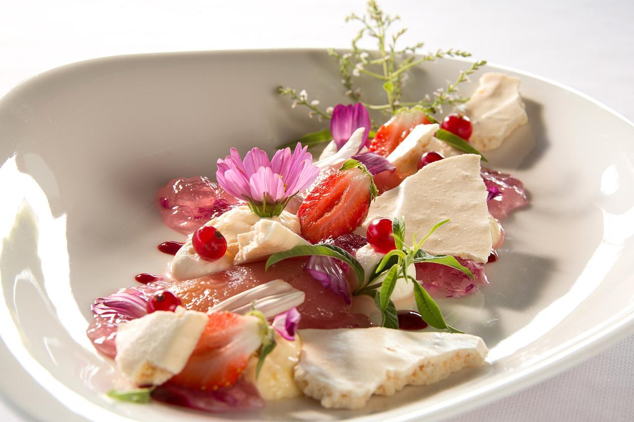 Maison D'Hotes Le Pre Gourmand - Adults Only Eyragues Exterior photo